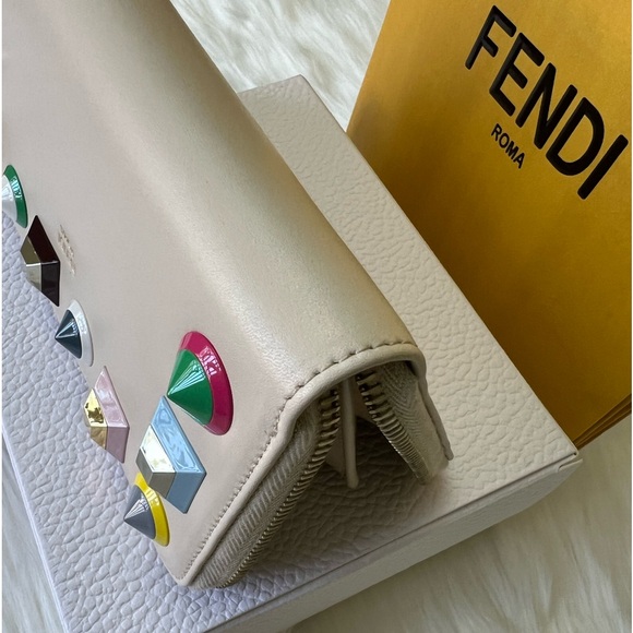 Auth Fendi Wallet EUC like new - Picture 10 of 17